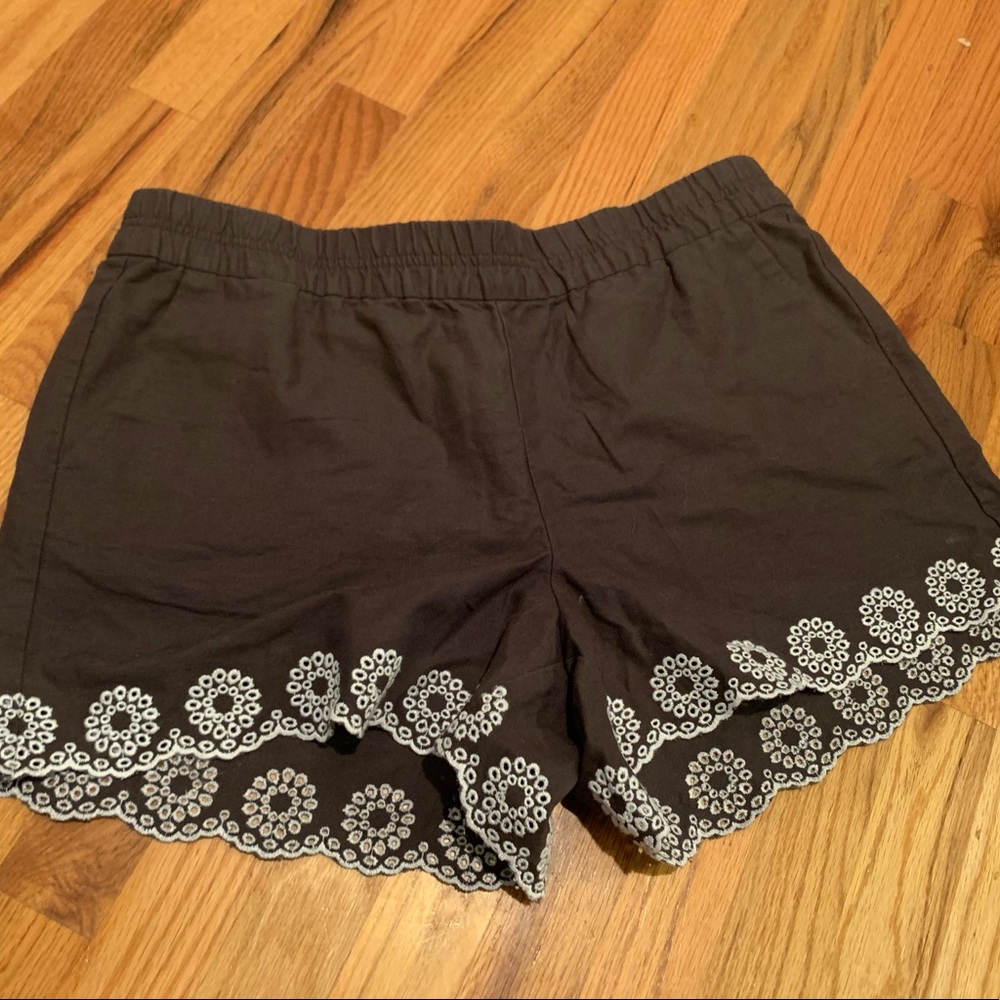 J. Crew Factory embroidered scalloped shorts sz XL